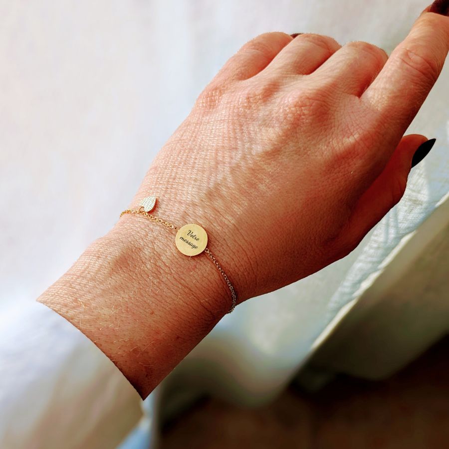 Bracelet personnalisé médaille à graver en acier inoxydable doré - Ava