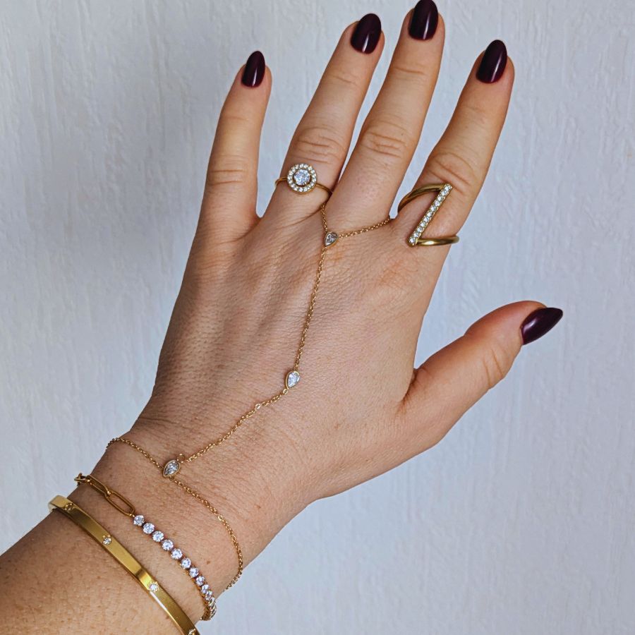 Chaîne de main goutte d'eau strass en acier inoxydable doré | Mabel