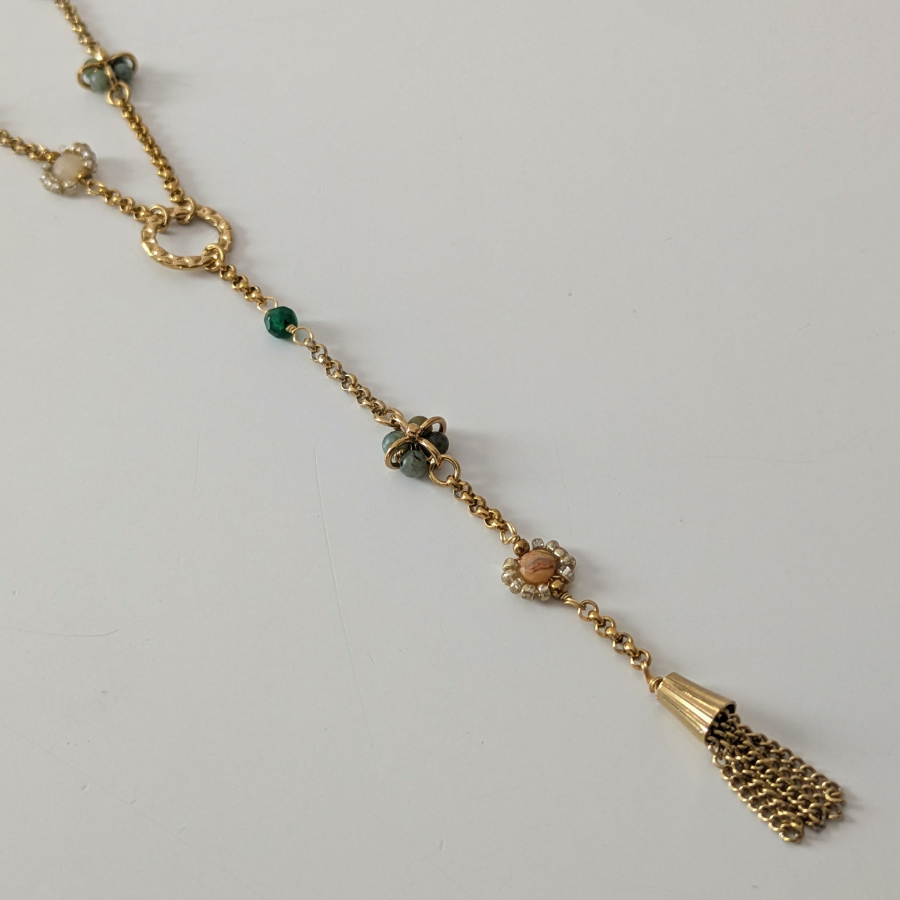 Collier en Y doré avec pierres naturelles de turquoise africaine