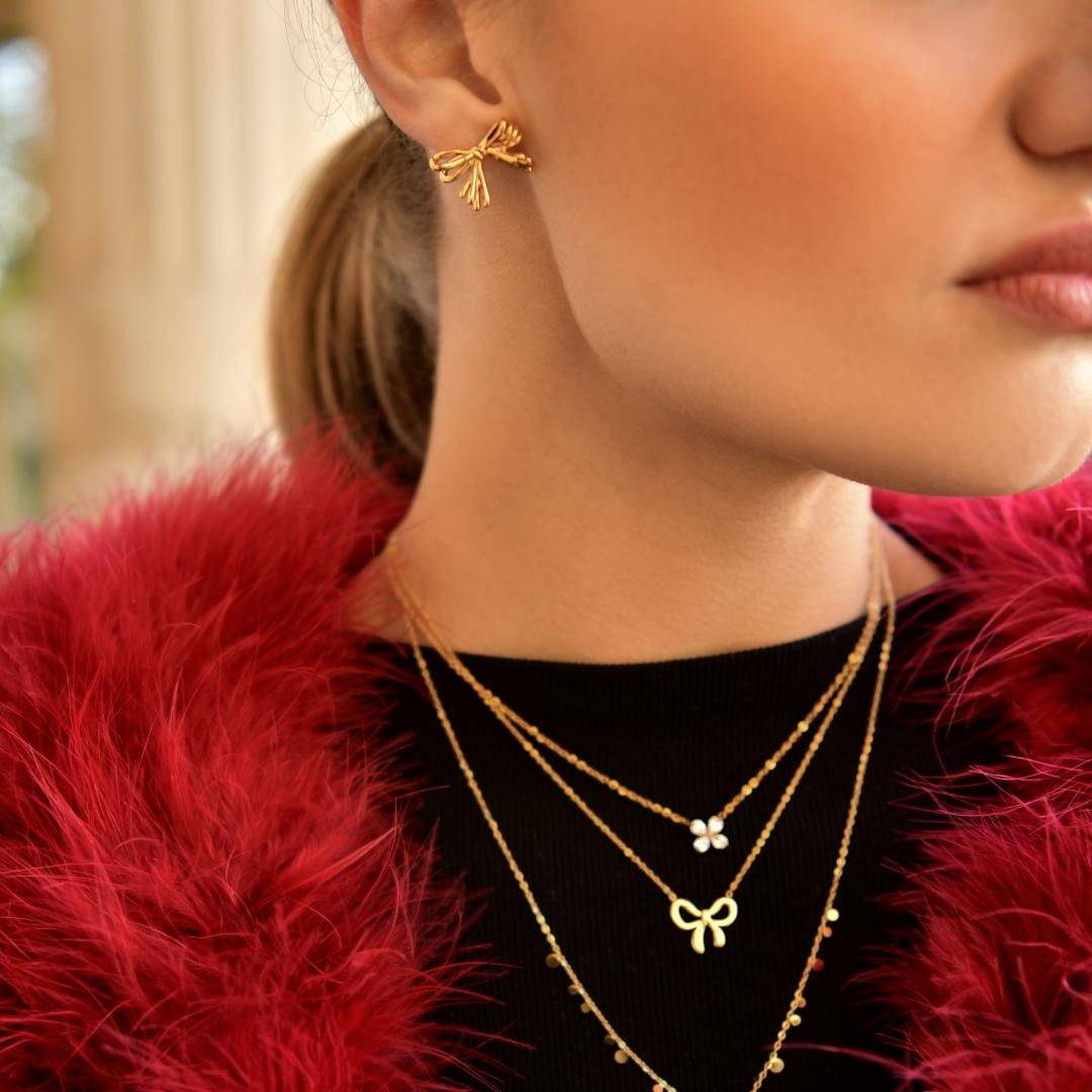 Collier fantaisie petit noeud papillon en acier inoxydable doré avec chaine à mailles forçat