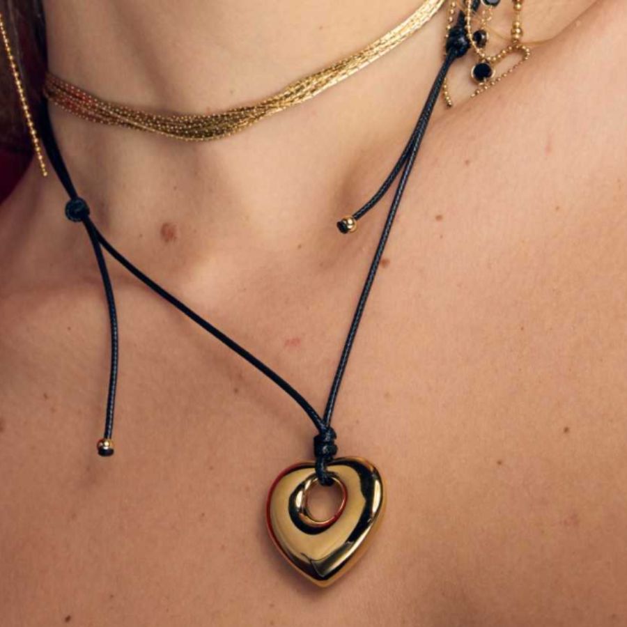 Collier coeur en acier inoxydable doré avec cordon noir l Léona