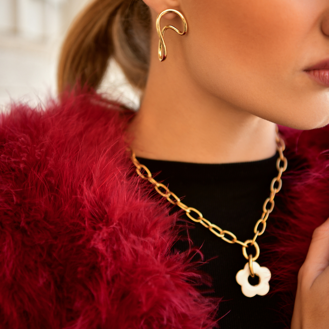 collier fantaisie fleur blanche maillons acier inoxydable doré